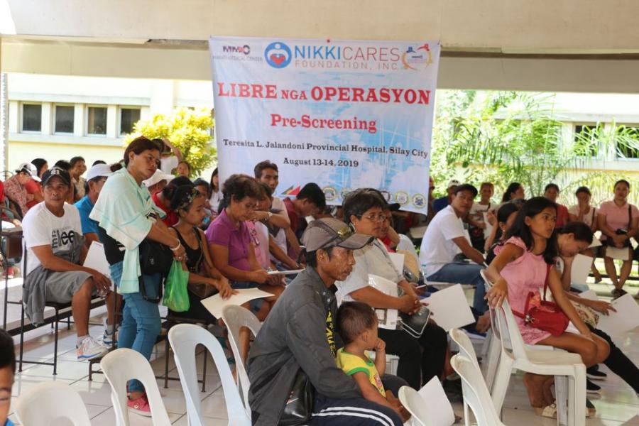 ‘Nikki Cares’ Free Surgery Set
