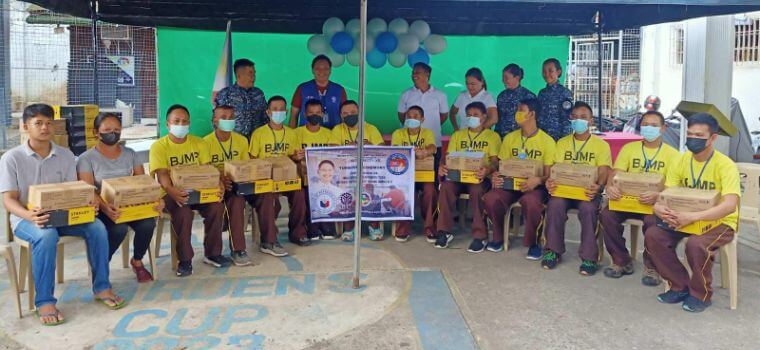 Office of Cong. Kiko Benitez distributed toolkits in Victorias through TESDA-STEP Program