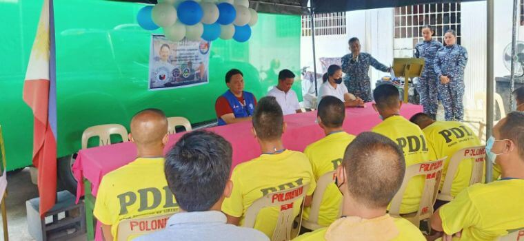 Office of Cong. Kiko Benitez distributed toolkits in Victorias through TESDA-STEP Program