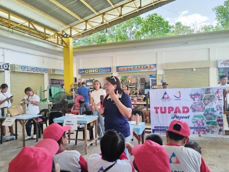 DOLE TUPAD UPDATE: Payouts to 272 beneficiaries in Murcia Barangays