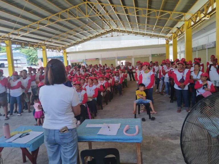 DOLE TUPAD UPDATE: Payouts to 272 beneficiaries in Murcia Barangays