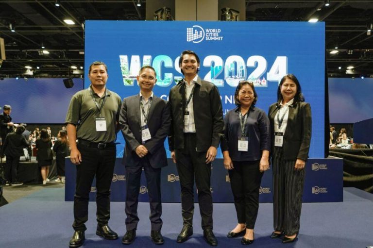 Metro3rd Mayors and I traveled to Singapore to attend the World Cities Summit 2024! 🇸🇬🌆